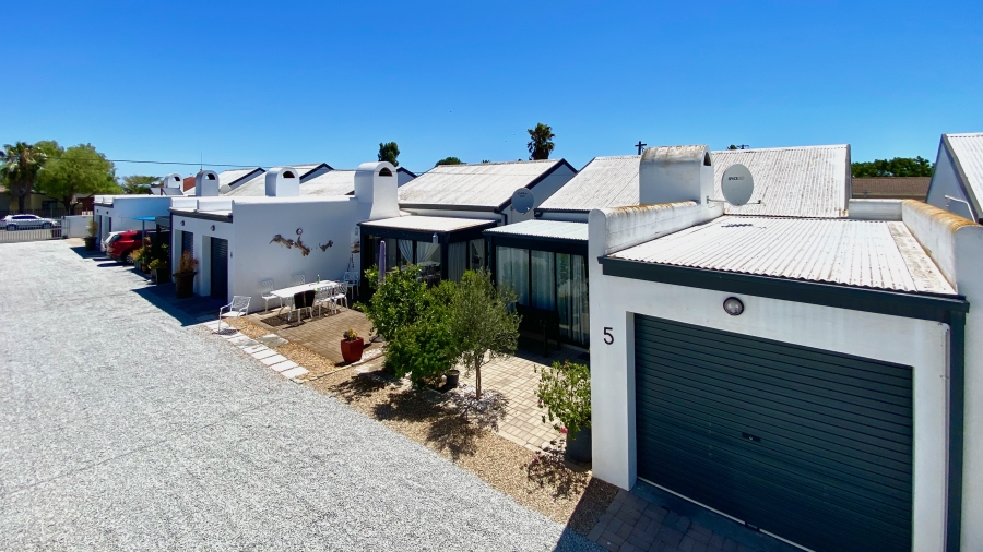 2 Bedroom Property for Sale in Velddrif Western Cape